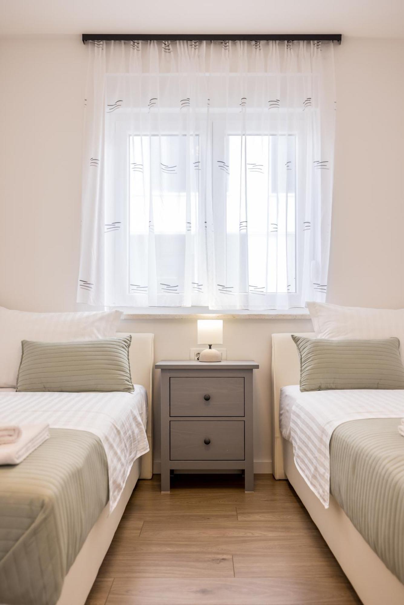 Adriatic Nest, Cozy And Modern Two Bedroom Apartment Kaštela المظهر الخارجي الصورة