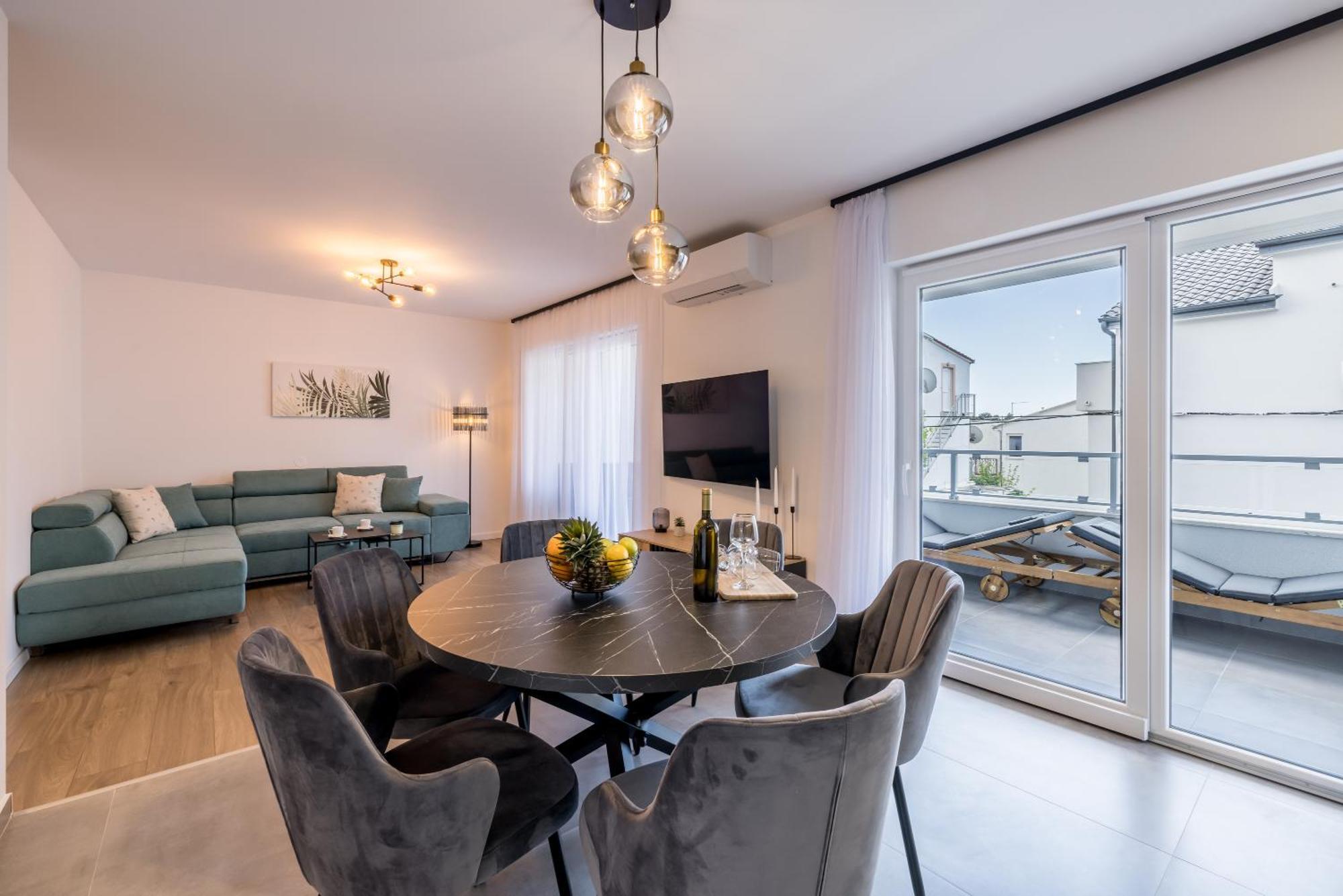 Adriatic Nest, Cozy And Modern Two Bedroom Apartment Kaštela المظهر الخارجي الصورة